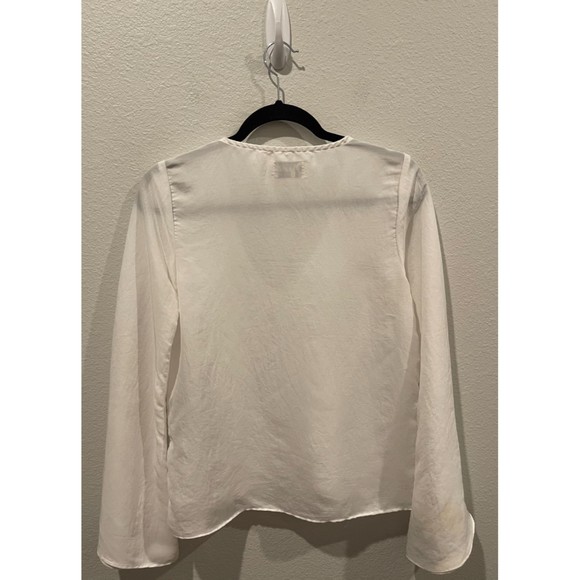 Anthropologie White V-Neck Blouse - Picture 4 of 4